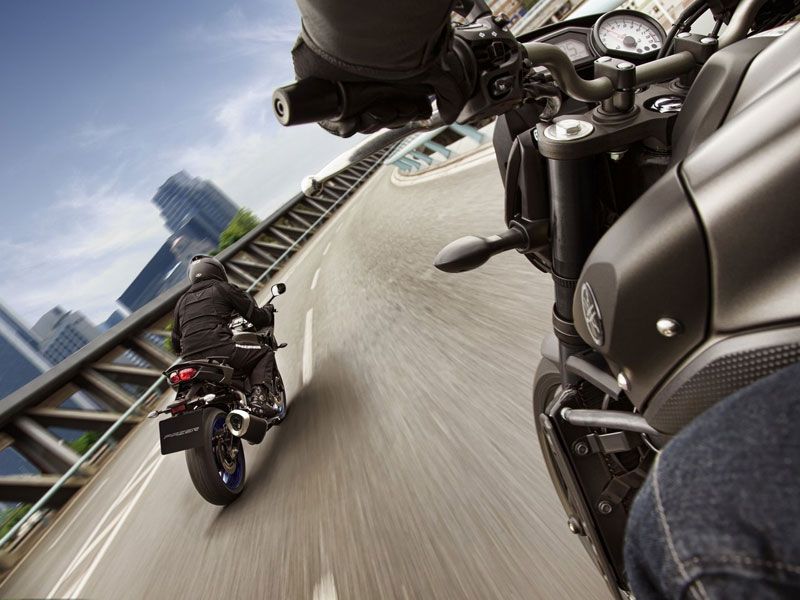 Nueva Yamaha FZ8 2013