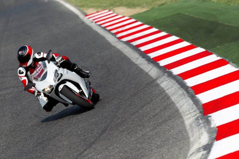 Ducati 848evo