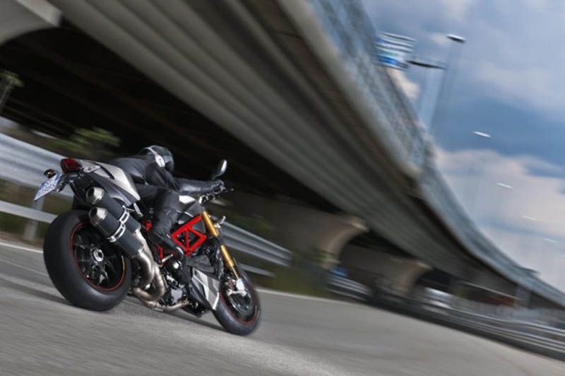 Ducati Streetfighter S