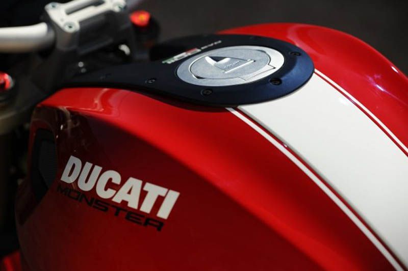Ducati Monster 1100evo