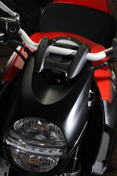Ducati Diavel 2013