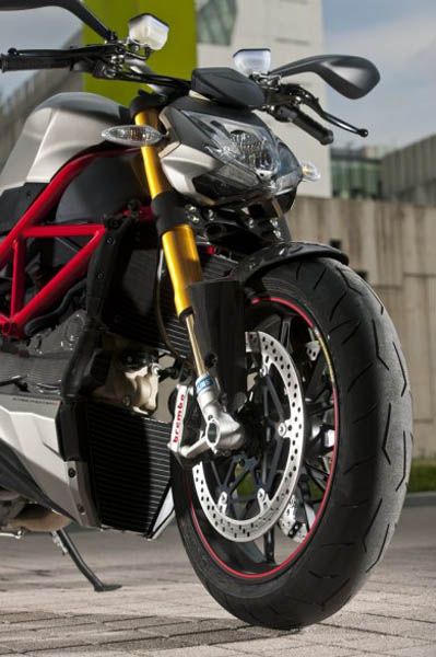 Ducati Streetfighter S