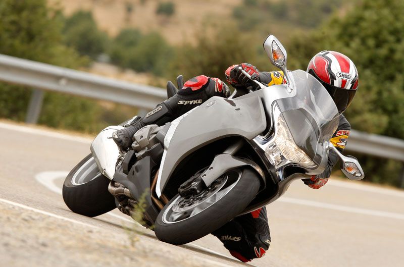 Comparativa Sport-Turismo: BMW y Honda