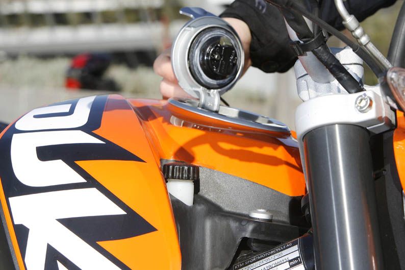 KTM Duke 125