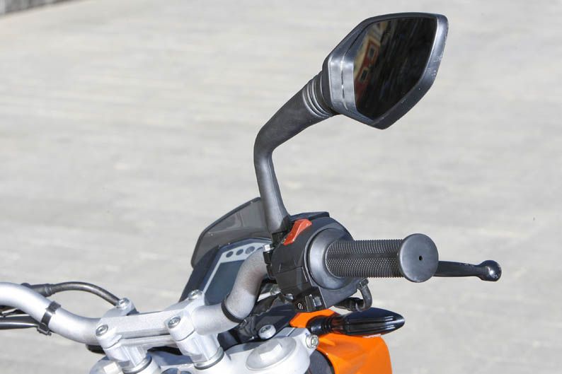 KTM Duke 125