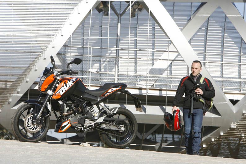 KTM Duke 125
