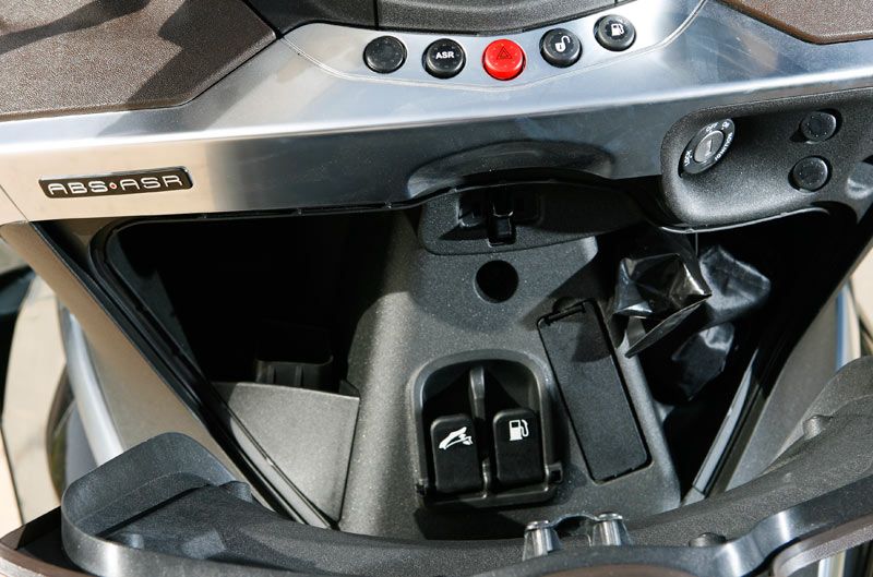 Piaggio X10 125