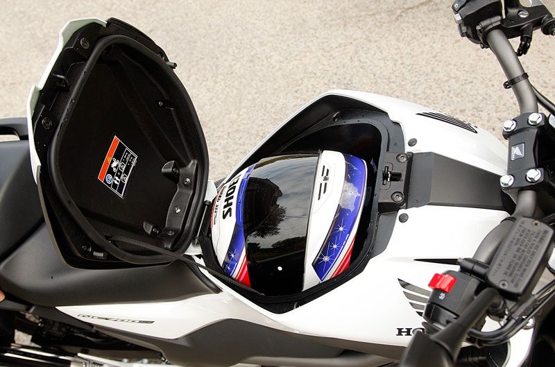 Honda NC700S C-ABS