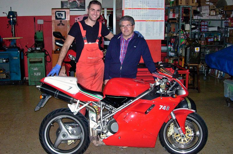 Objetivo 100.000: Ducati 748 E