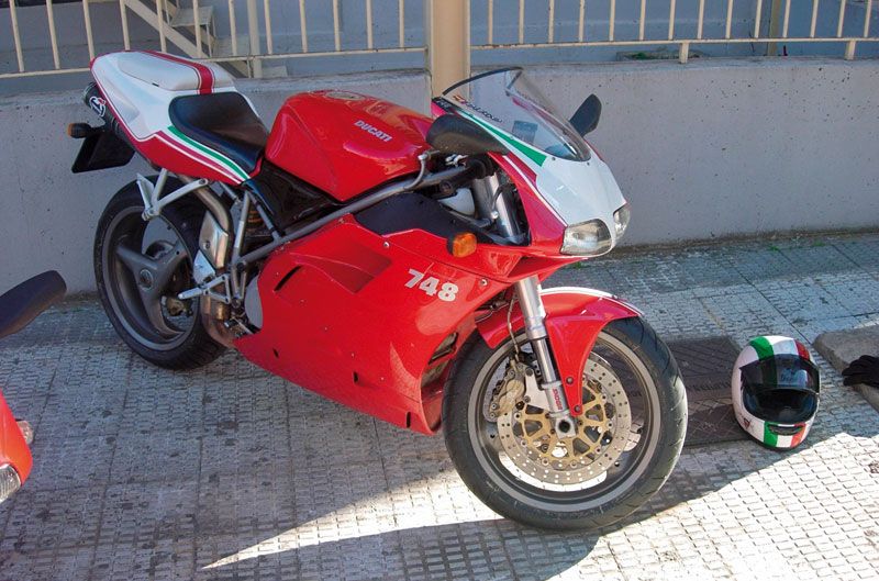 Objetivo 100.000: Ducati 748 E