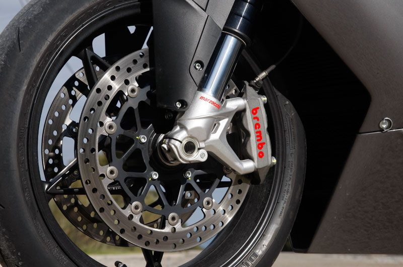 MV Agusta F4 R frenos