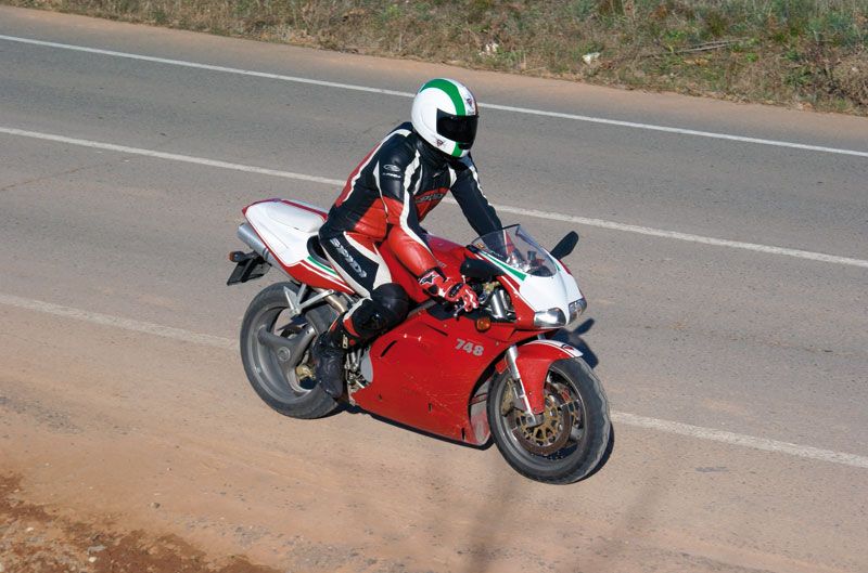 Objetivo 100.000: Ducati 748 E