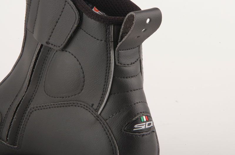 Informe botas de caña corta