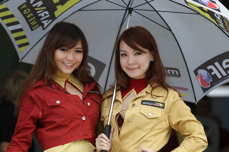 Las chicas del GP de Malasia 2012