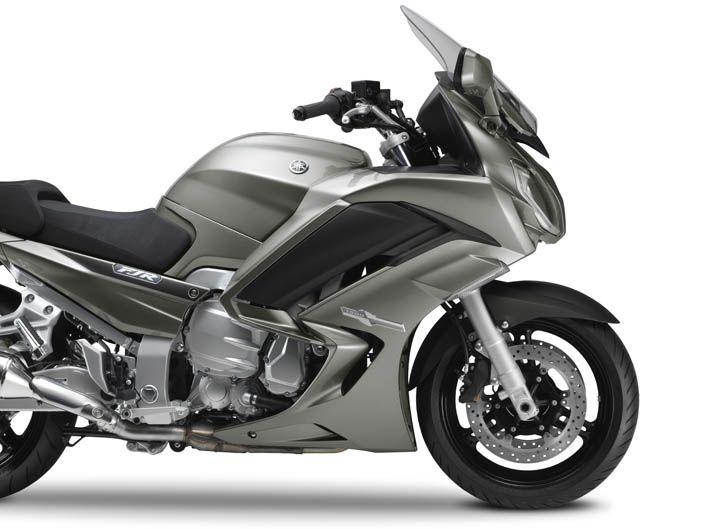 Yamaha FJR 1300 (15)