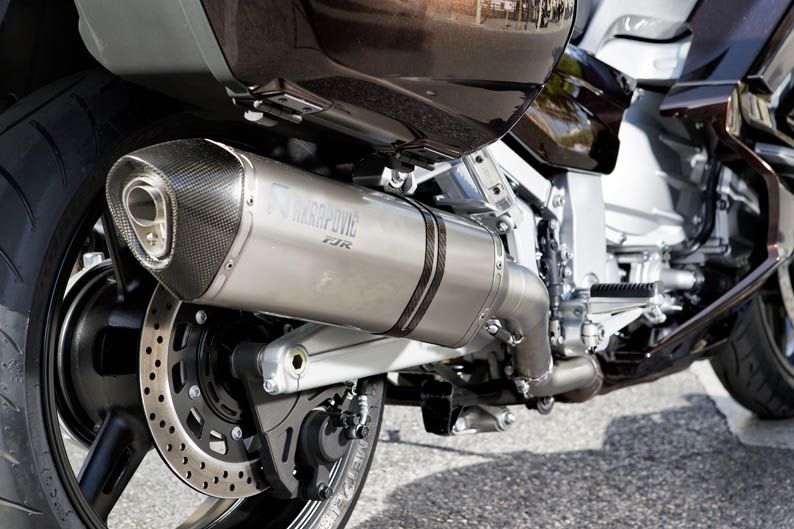 Yamaha FJR 1300 (23)