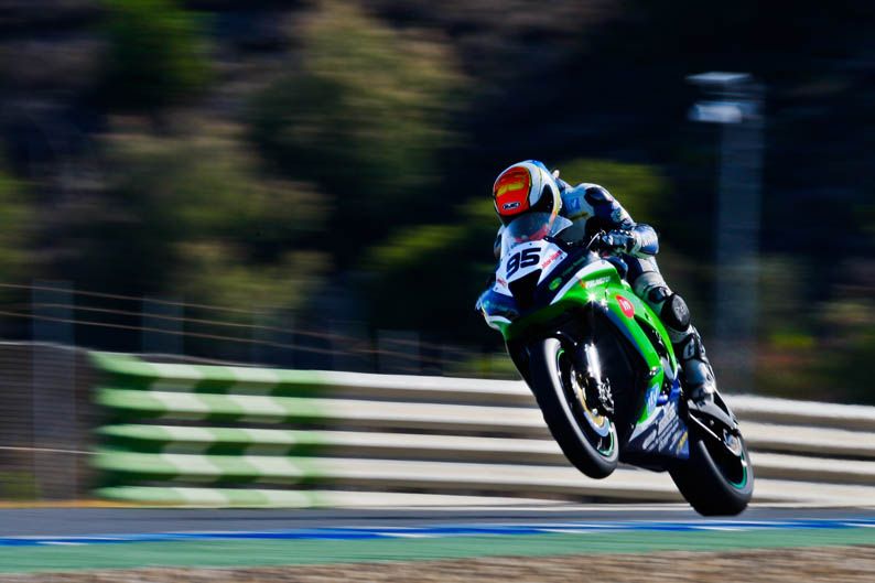 Erik Morillas, piloto en el CEV
