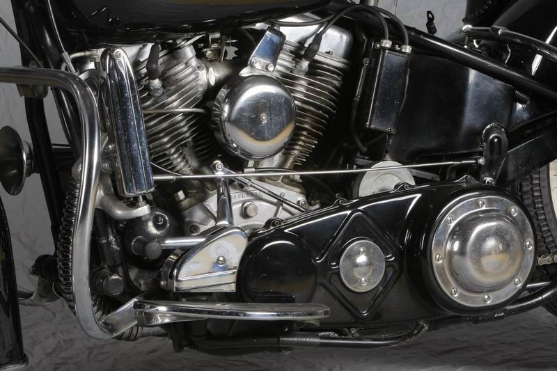 Harley Davidson FLH 1955 02