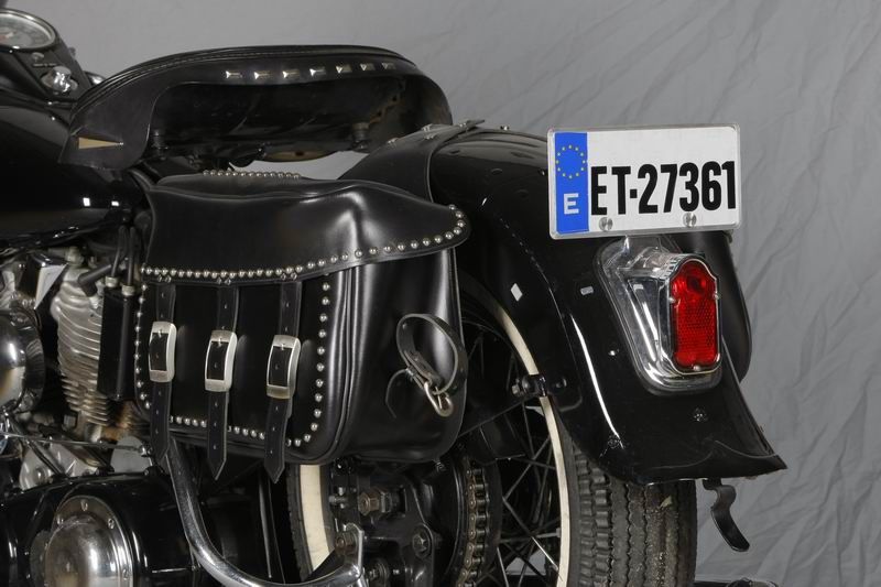 Harley Davidson FLH 1955 08
