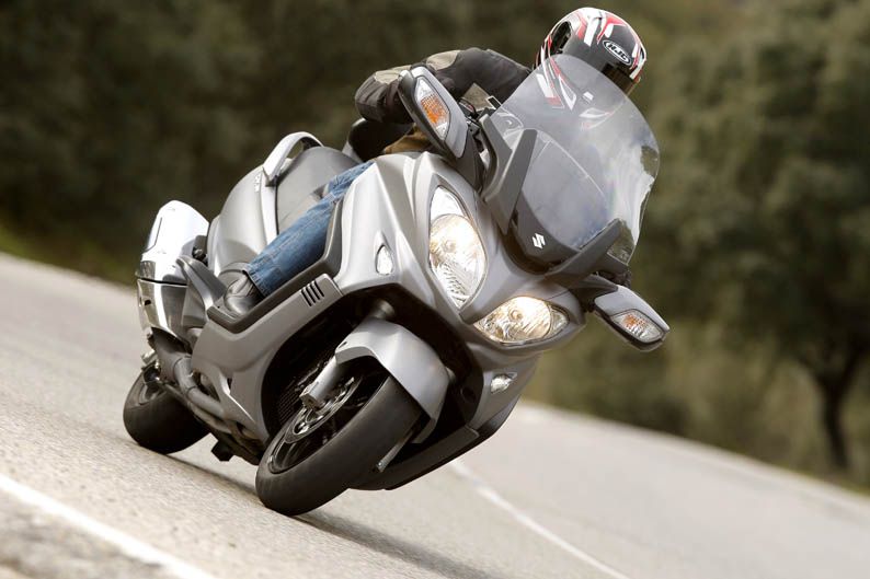 Suzuki Burgman 650 2013