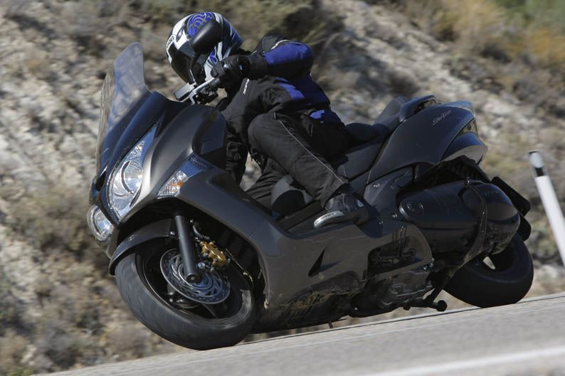 Suzuki Burgman 650 2013