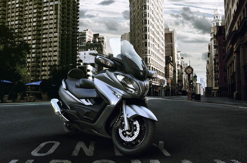 Suzuki Burgman 650 2013