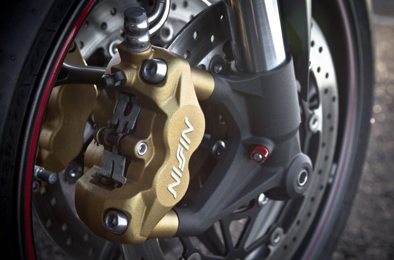 Triumph Street Triple R 2013