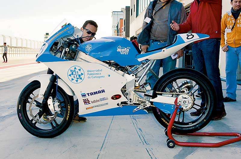 MotoStudent