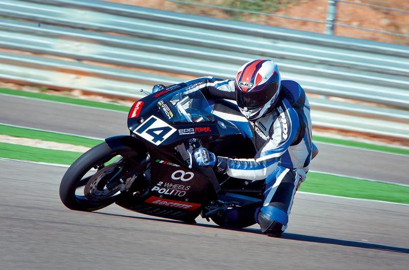 MotoStudent