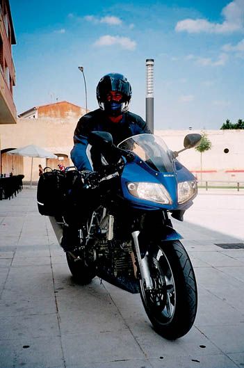 Suzuki SV1000S