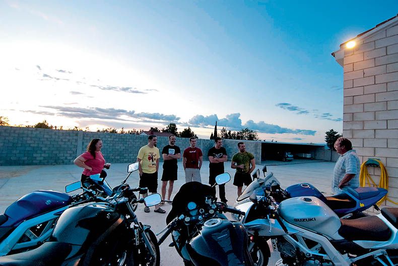 Suzuki SV1000S