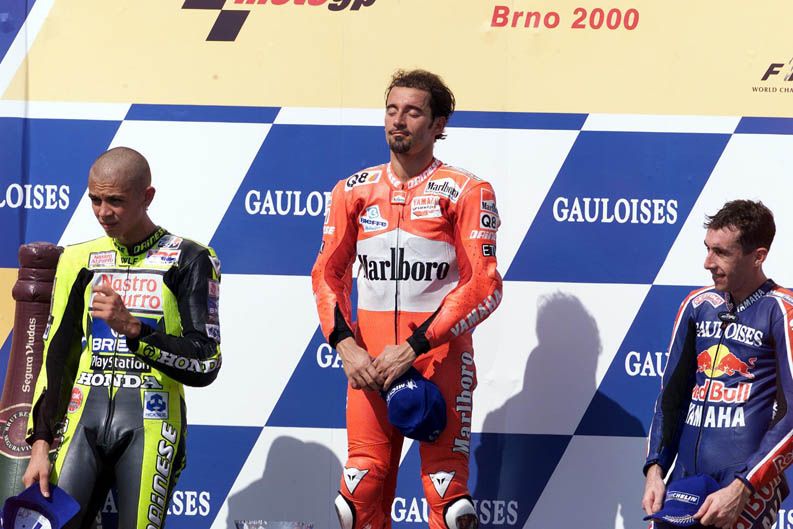 Max Biaggi (Yamaha). 2000