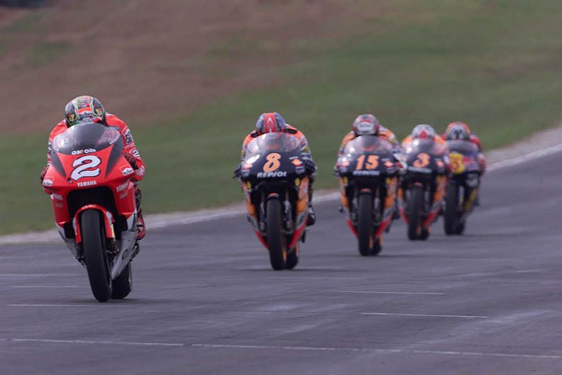 Max Biaggi (Yamaha). 1999