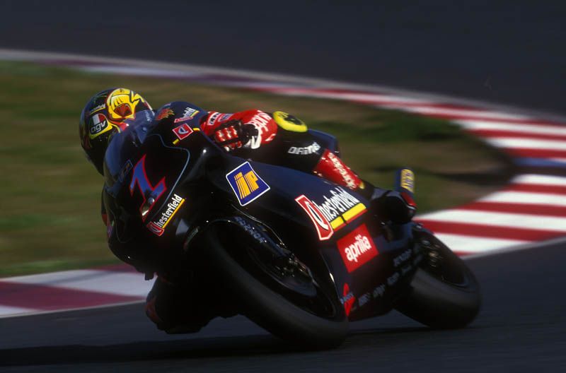 Max Biaggi (Aprilia). 1996