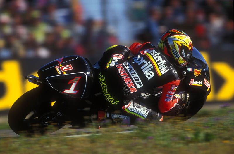 Max Biaggi (Aprilia). 1996