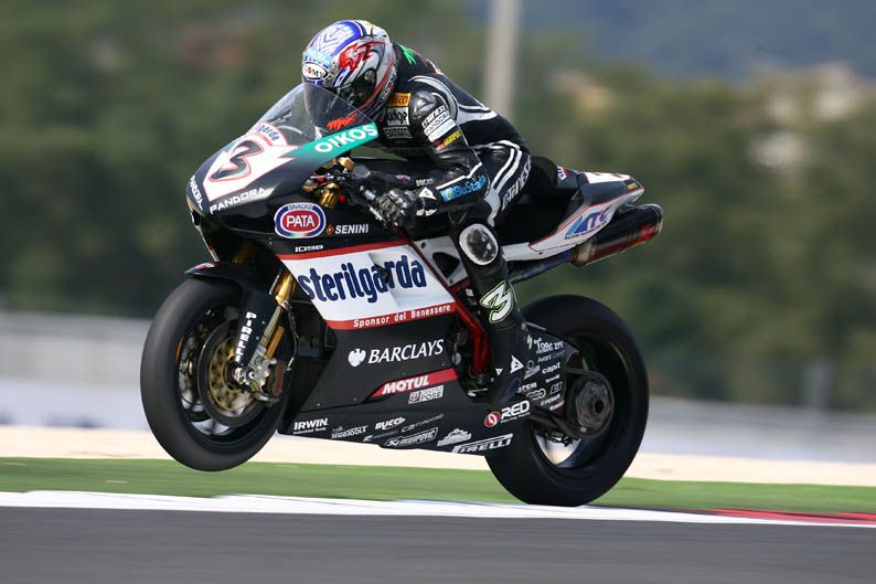 Max Biaggi (Ducati). 2008