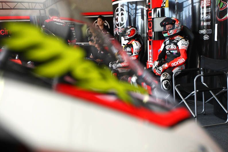 Max Biaggi (Aprilia). 2009