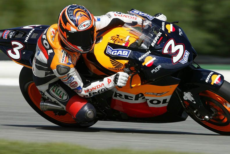 Max Biaggi (Honda). 2005