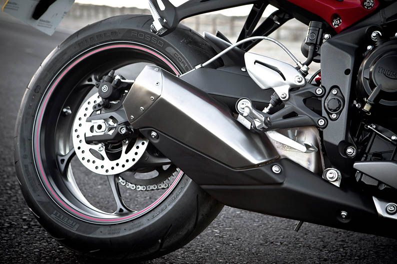 Detalle de la Triumph Street Triple R