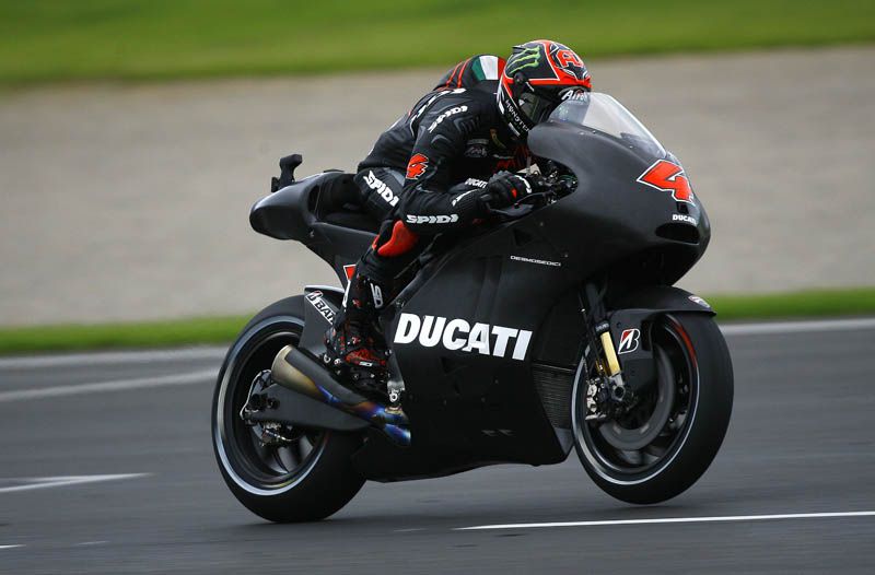 Andrea Dovizioso. Entrenamientos Valencia. Pretemporada 2013