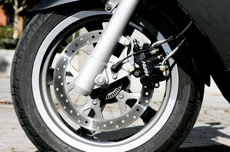 Peugeot Satelis 125