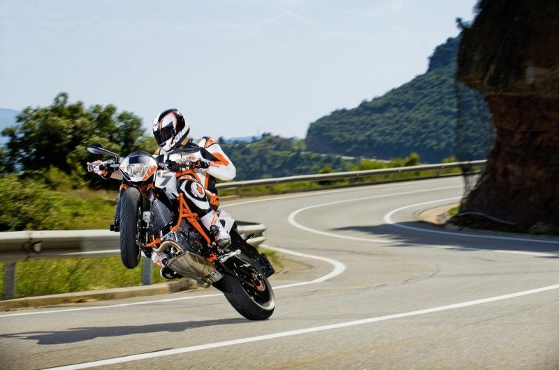 690 Duke R