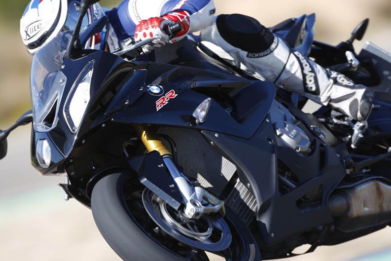 Frente a frente: BMW S1000RR, HP4, Ducati Panigale, Panigale S