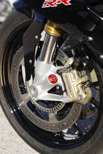 Frente a frente: BMW S1000RR, HP4, Ducati Panigale, Panigale S