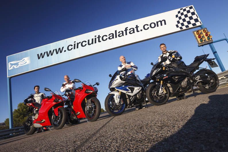 Frente a frente: BMW S1000RR, HP4, Ducati Panigale, Panigale S