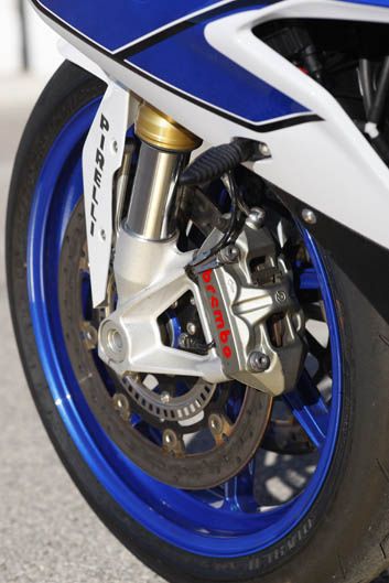 Frente a frente: BMW S1000RR, HP4, Ducati Panigale, Panigale S