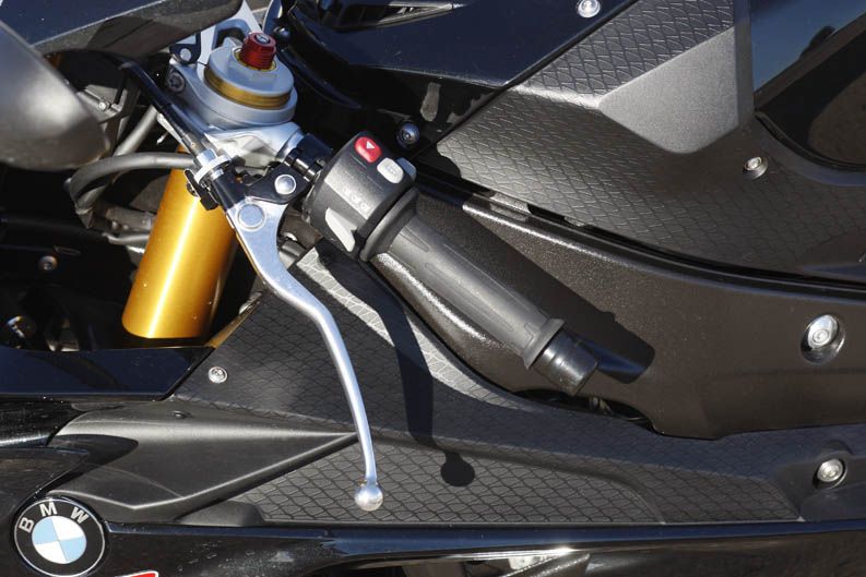 Frente a frente: BMW S1000RR, HP4, Ducati Panigale, Panigale S