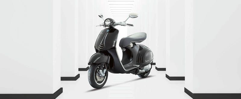 Vespa 946