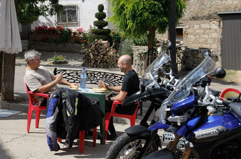 Comparativa BMW R 1200 GS y Triumph Tiger Explorer 1200