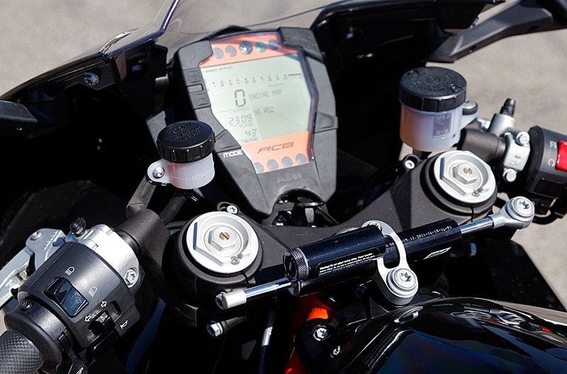Comparativa Ducati 1199 Panigale y KTM RC8 R